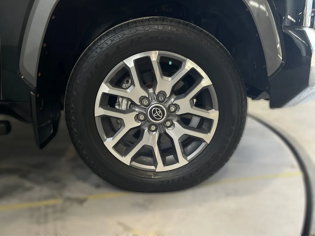 Toyota Tundra 1794 Edition Crewmax 4x4 2023, photo 5