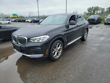 2020 BMW X4 - image 3