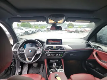 2020 BMW X4 - image 9