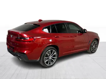 2020 BMW X4 - image 14