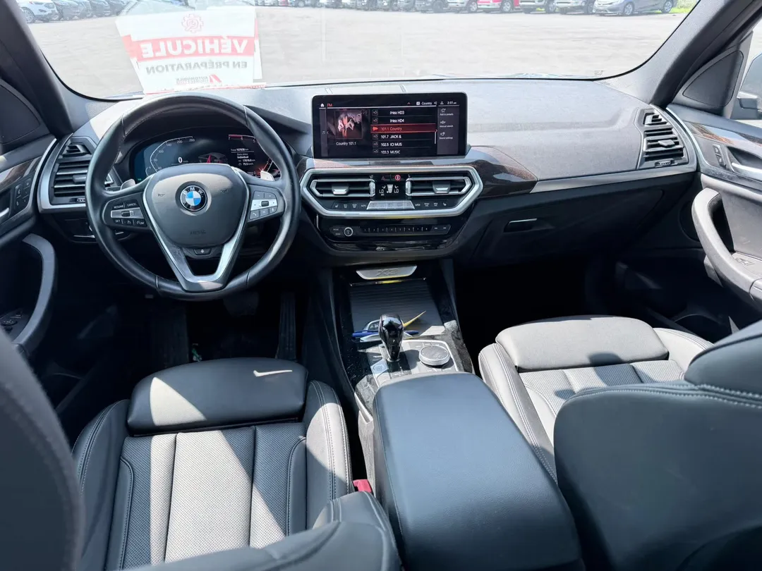2022 BMW X3 — photo 8