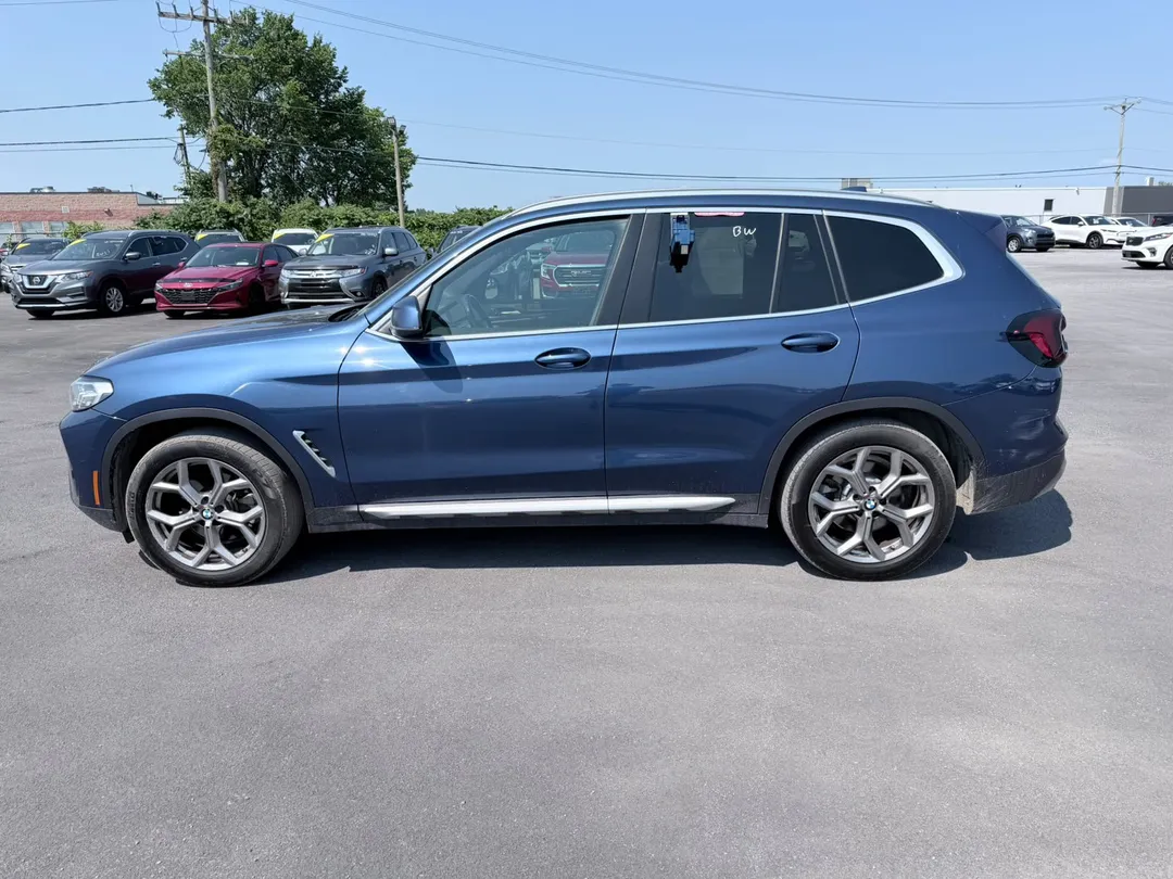 2022 BMW X3 — photo 3