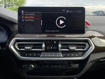 2022 BMW X3 - image 7