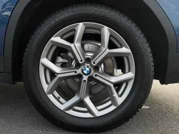 2022 BMW X3 - image 6
