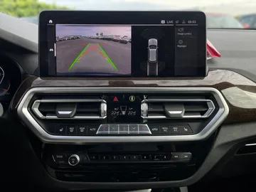 2022 BMW X3 - image 22
