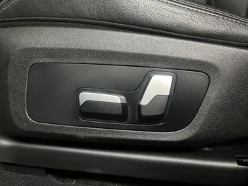 2022 BMW X3 - image 18