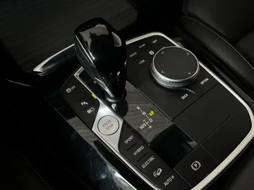 2022 BMW X3 - image 30