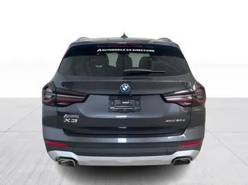 2022 BMW X3 - image 12