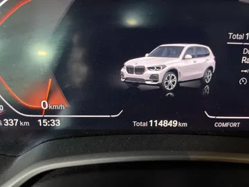 2022 BMW X5 - image 16