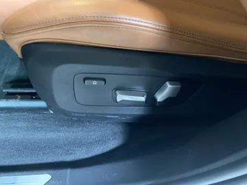 2022 BMW X5 - image 19