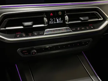 2019 BMW X5 - image 23