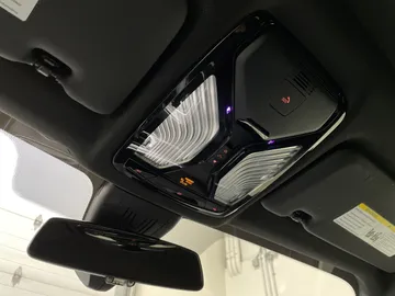 2019 BMW X5 - image 17