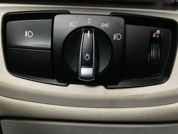 2016 BMW X5 - image 17