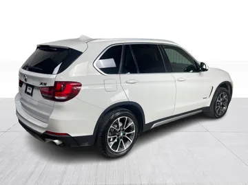 2018 BMW X5 - image 14