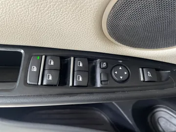 2018 BMW X5 - image 27