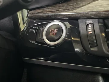2018 BMW X5 - image 27