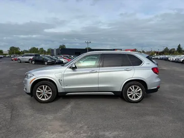 2018 BMW X5 - image 4