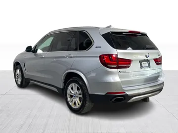 2018 BMW X5 - image 12