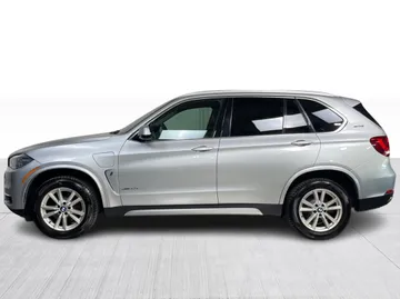 2018 BMW X5 - image 11