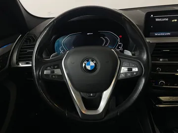 2021 BMW X3 - image 19