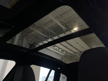 2021 BMW X3 - image 7