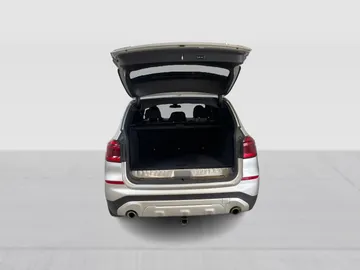 2021 BMW X3 - image 13