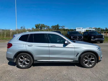 2021 BMW X3 - image 6