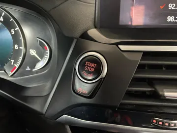 2018 BMW X3 - image 26