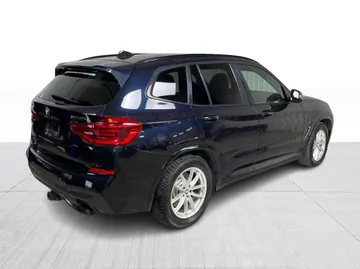 2018 BMW X3 - image 8
