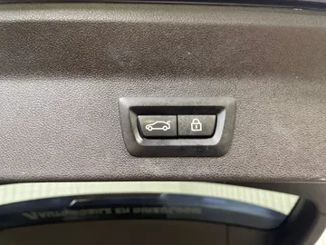 2018 BMW X3 - image 22