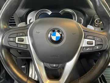 2018 BMW X3 - image 17