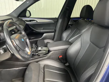 2020 BMW X3 - image 3