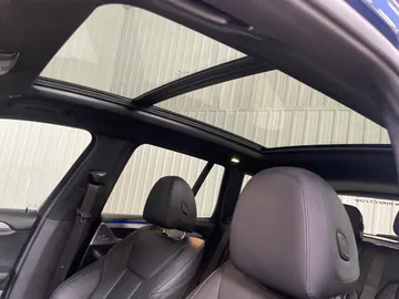 2020 BMW X3 - image 6