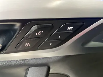 2020 BMW X3 - image 21
