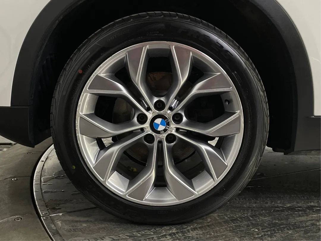 2017 BMW X3 — photo 6