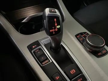 2017 BMW X3 - image 30