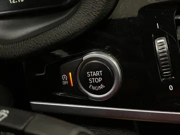 2017 BMW X3 - image 21