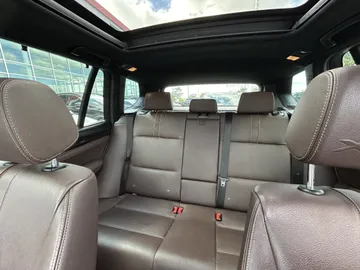 2017 BMW X3 - image 8
