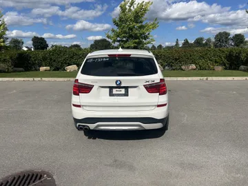 2017 BMW X3 - image 6