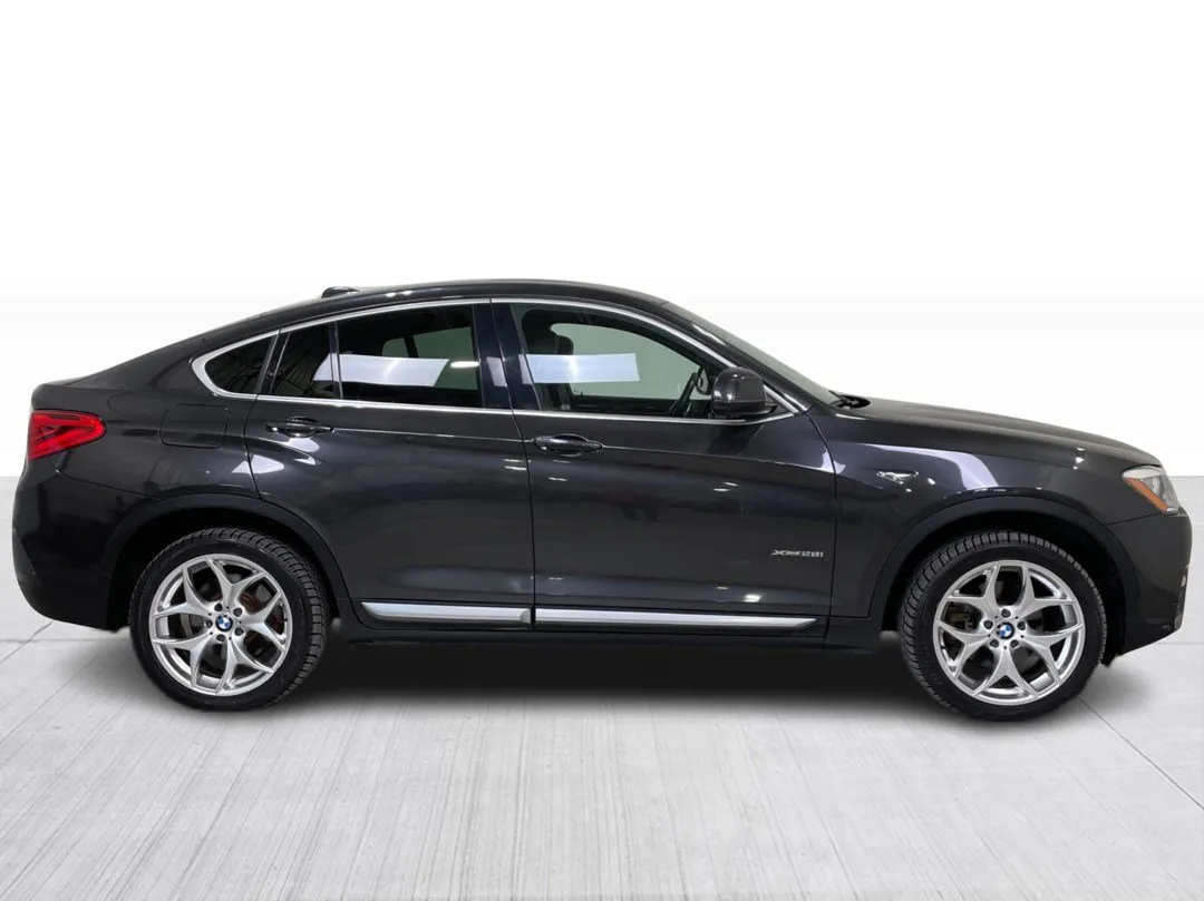 2017 BMW X4 — photo 2