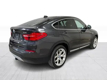 2017 BMW X4 - image 14