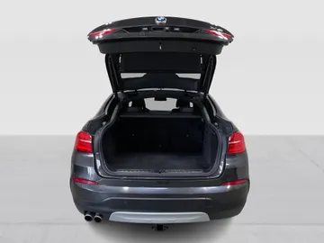 2017 BMW X4 - image 13