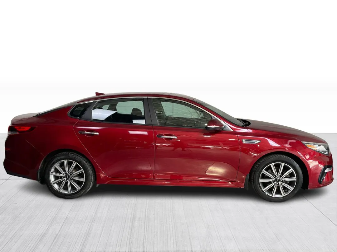 2019 Kia Optima — photo 2