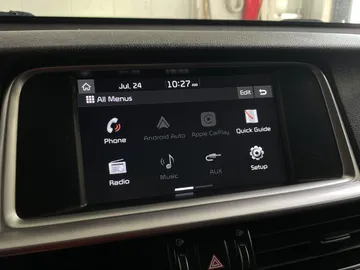 2019 Kia Optima - image 7
