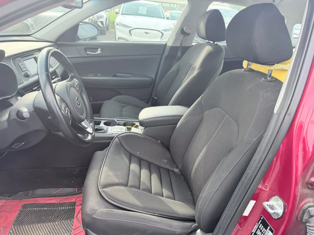 2018 Kia Optima — photo 6