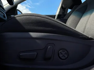 2018 Kia Optima - image 23
