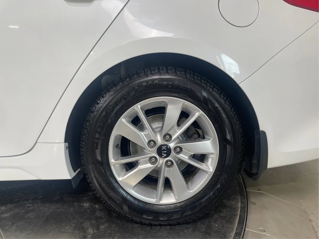 2018 Kia Optima — photo 5