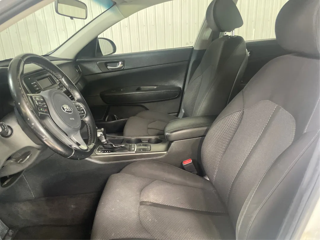 2018 Kia Optima — photo 3