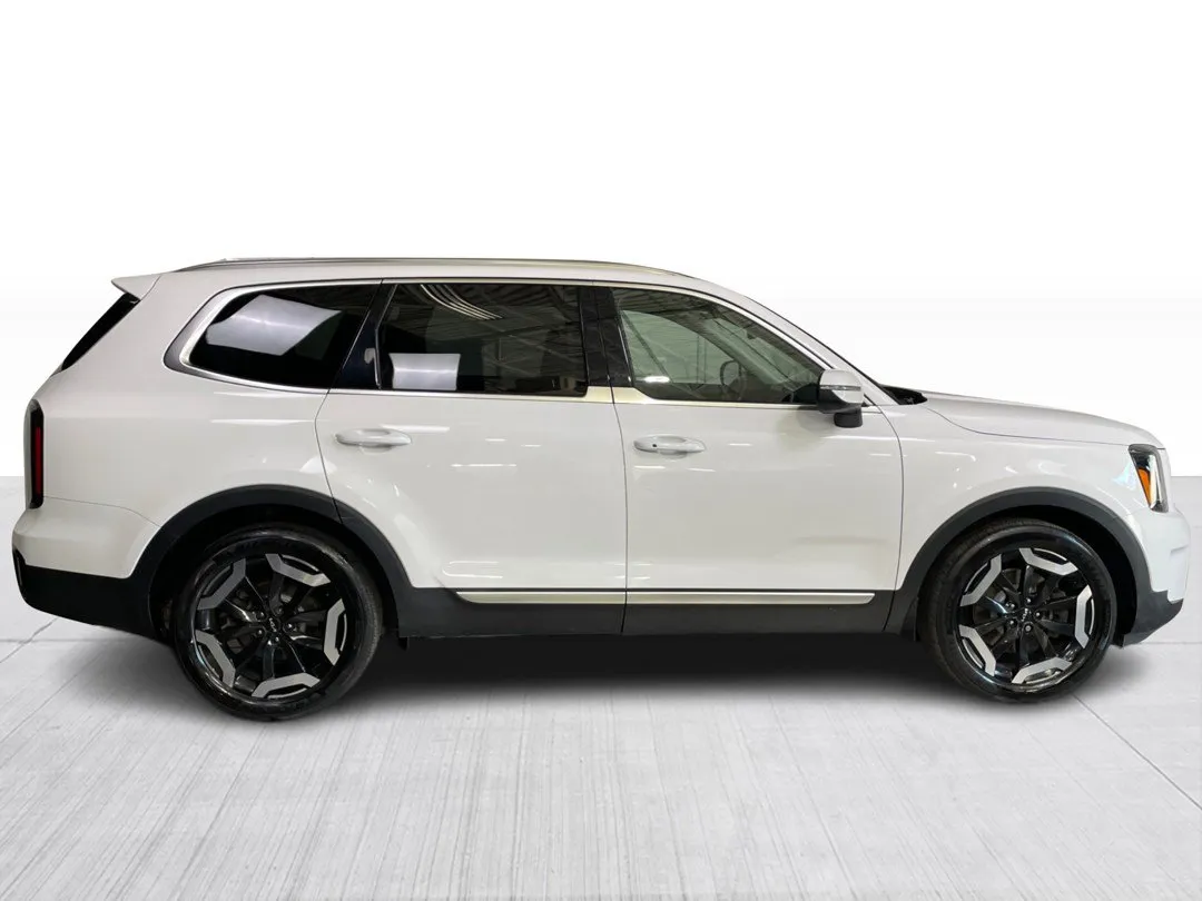 2023 Kia Telluride — photo 2
