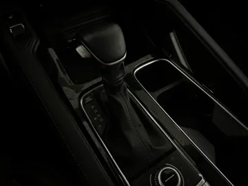2023 Kia Telluride - image 34